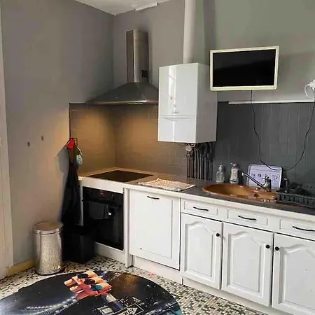 Maison A Avec Piscine Hors-sol 別荘 *