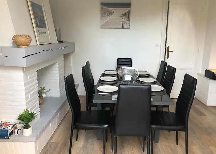 Maison A Avec Piscine Hors-sol Nyaraló *